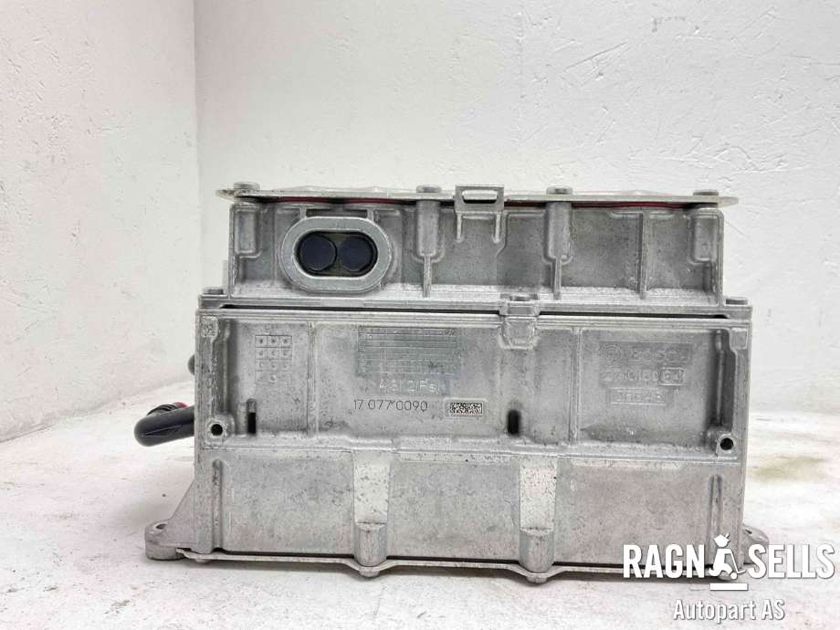 Inverter elbil til VW e-Golf 2017-2020 (Fase 2)  (5QE 907 070 L|5QE 907 070 J|0437508614)
