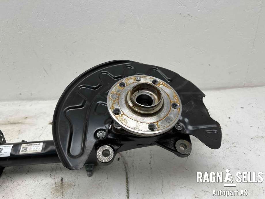 Fjærbein venstre foran til VW Caddy 2020-->> (Type IV)  (5R3 413 031 L|5Q0 411 105 HS|5R3 407 255 A)