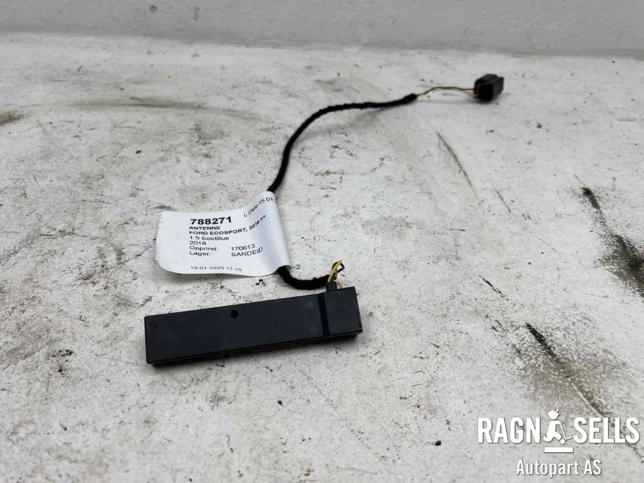 Antenne til Ford Ecosport, 2016-->>  (GN15-15K603-BB)