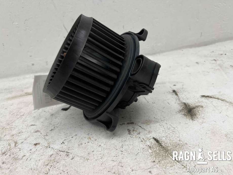 Varmeapparat motor til Ford Ecosport 2016-->> (BOSCH|H1BH-19846-AA|0130115702|)