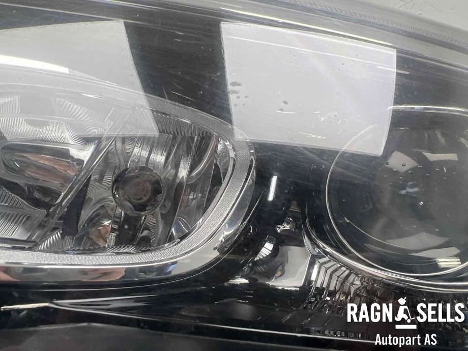 Frontlykt venstre xenon til Ford Transit 2014-->> (KK31-13W030-DD||2382914)