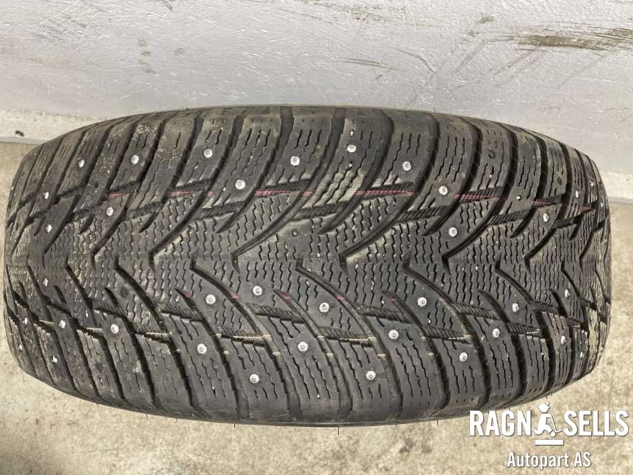 Dekk vinter pigg til Opel Zafira B 2005-2011  (NANKANG|215/60R16|)