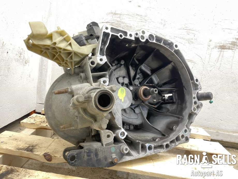 Girkasse manuell 6-trinn til Peugeot 208 2019-->> (Type II)  (16 362 498 80|16 362 499 80|)