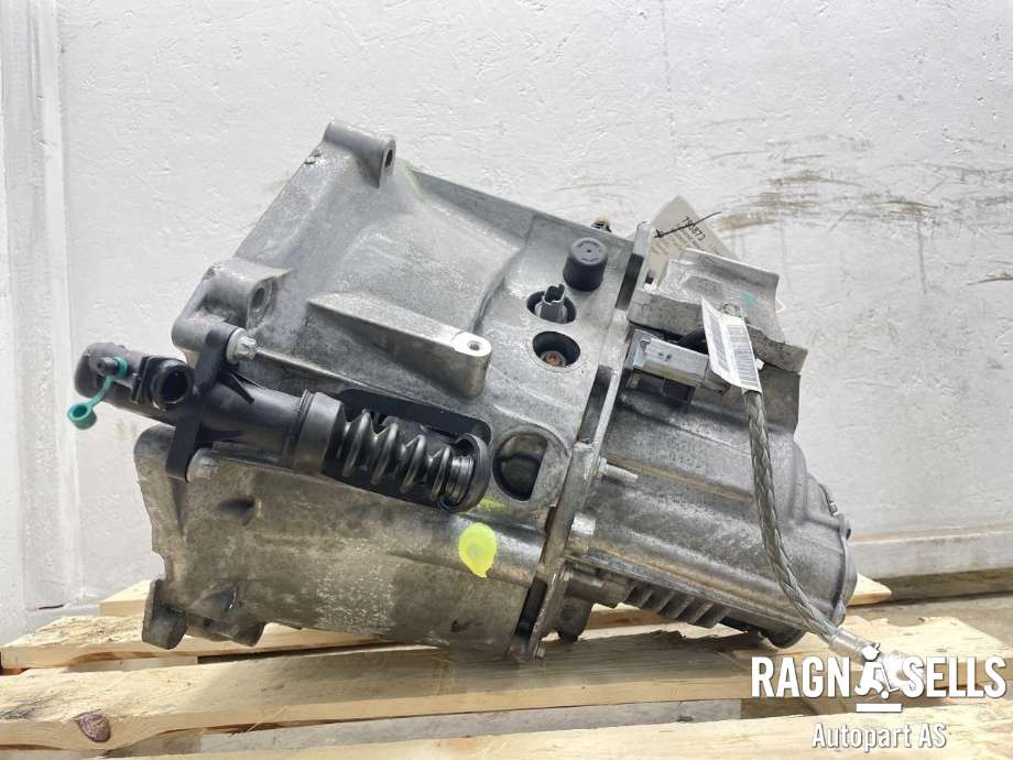 Girkasse manuell 6-trinn til Peugeot 208 2019-->> (Type II)  (16 362 498 80|16 362 499 80|)