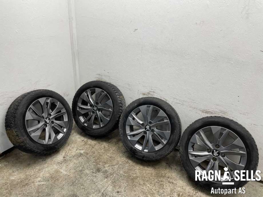 Hjulsett aluminium vinter til Peugeot 208 2019-->> (Type II) (NOKIAN|4X108/ET32/65.1|195/55R16|9828185580)