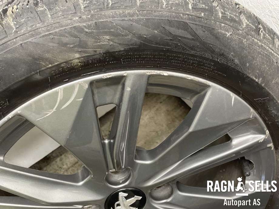 Hjulsett aluminium vinter til Peugeot 208 2019-->> (Type II) (NOKIAN|4X108/ET32/65.1|195/55R16|9828185580)