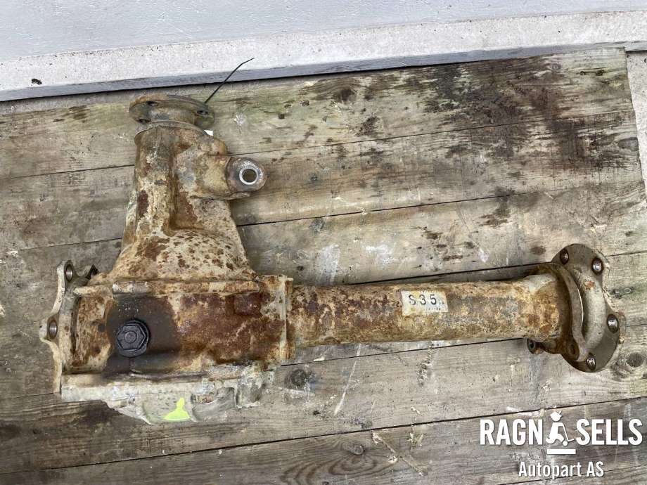 Kardang klokke foran til Toyota Hiace 2007-2012 (Fase 3)  (4111026570|)