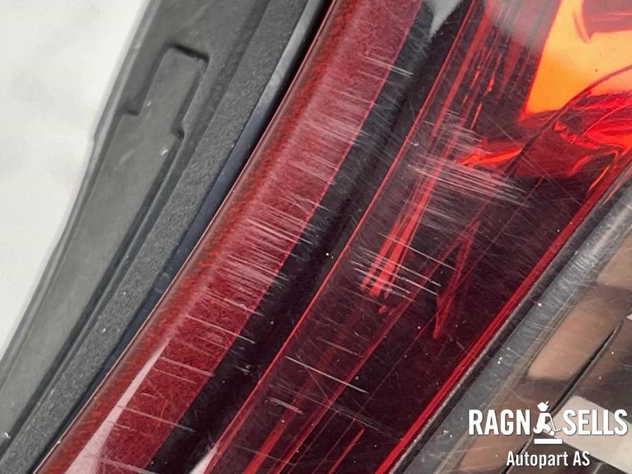 Baklykt venstre indre til Mazda CX-5 2012-2017 (Type I)  (KD53-51-3G0D|)
