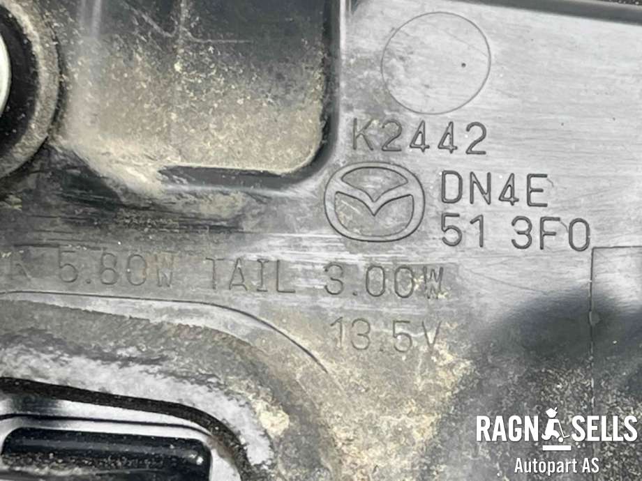Baklykt høyre indre til Mazda MX-30 2020-->>  (DN4E513F0|)