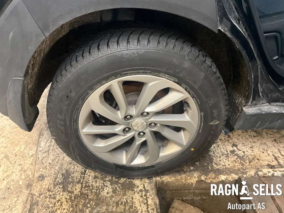 Hjulsett aluminium vinter til Hyundai Tucson 2015-2020 (FALKEN|5X114.3/ET51/67.1|225/65R17|52910-D7210)
