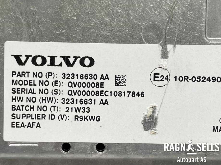 Bilstereo navigasjon skjerm til Volvo XC40 2018-2024  (36010873|32316630AA|32316631AA)