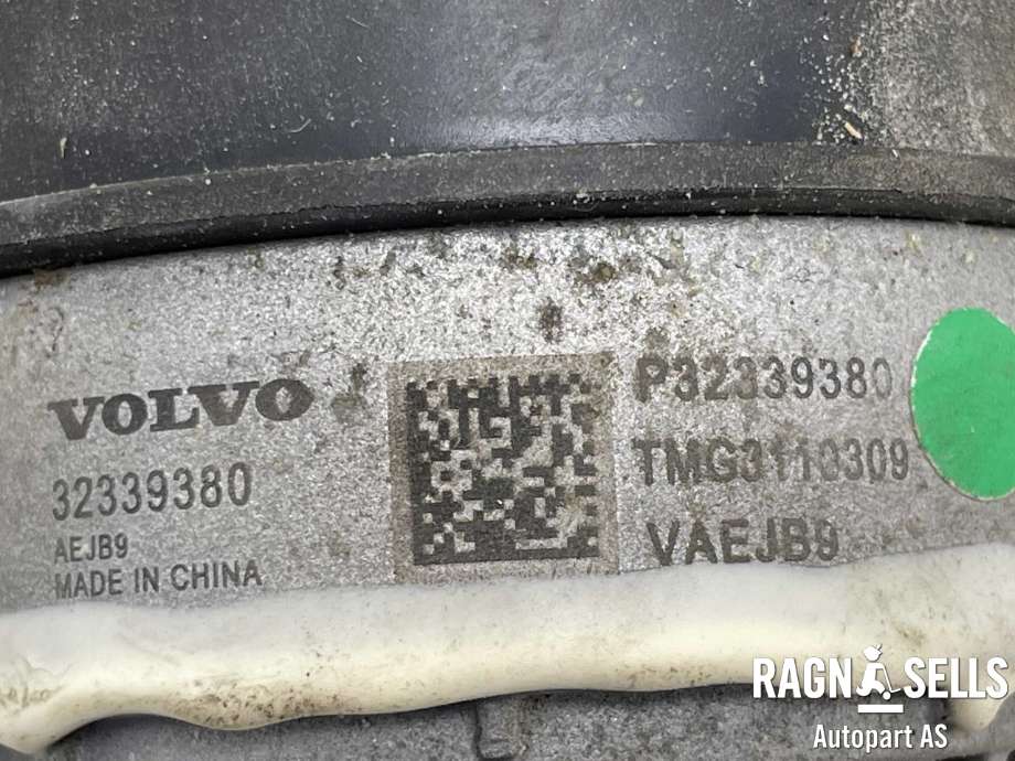 Vannpumpe elektrisk til Volvo XC40 2018-2024  (32339380|)