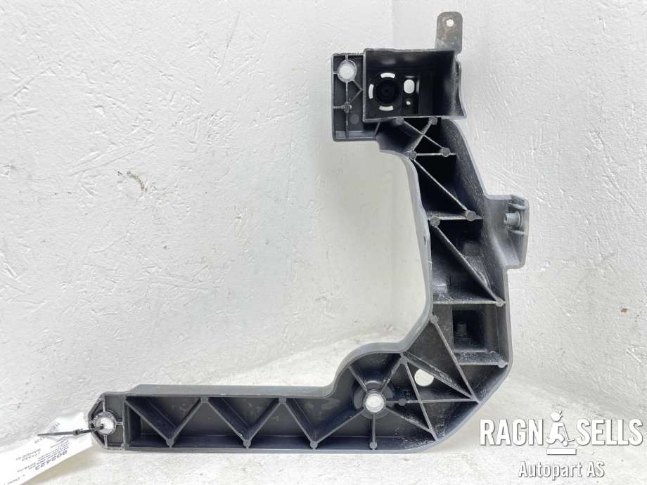 Diverse deler til Volvo XC40 2018-2024  (32234762|)