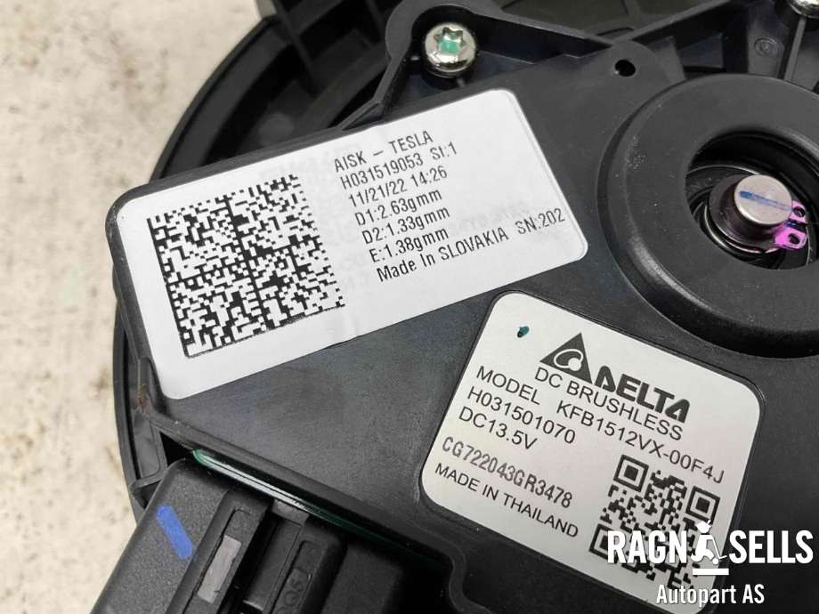 Varmeapparat motor til Tesla Model Y 2021-2024 (Type I)  (1539475-00-B|H031519053|)