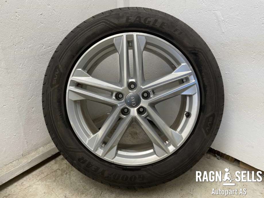 Hjulsett aluminium sommer til Audi Q5 2017-->> (Type II)  (GOODYEAR|5X112/ET39/66.5|235/55R19|80A601025G)