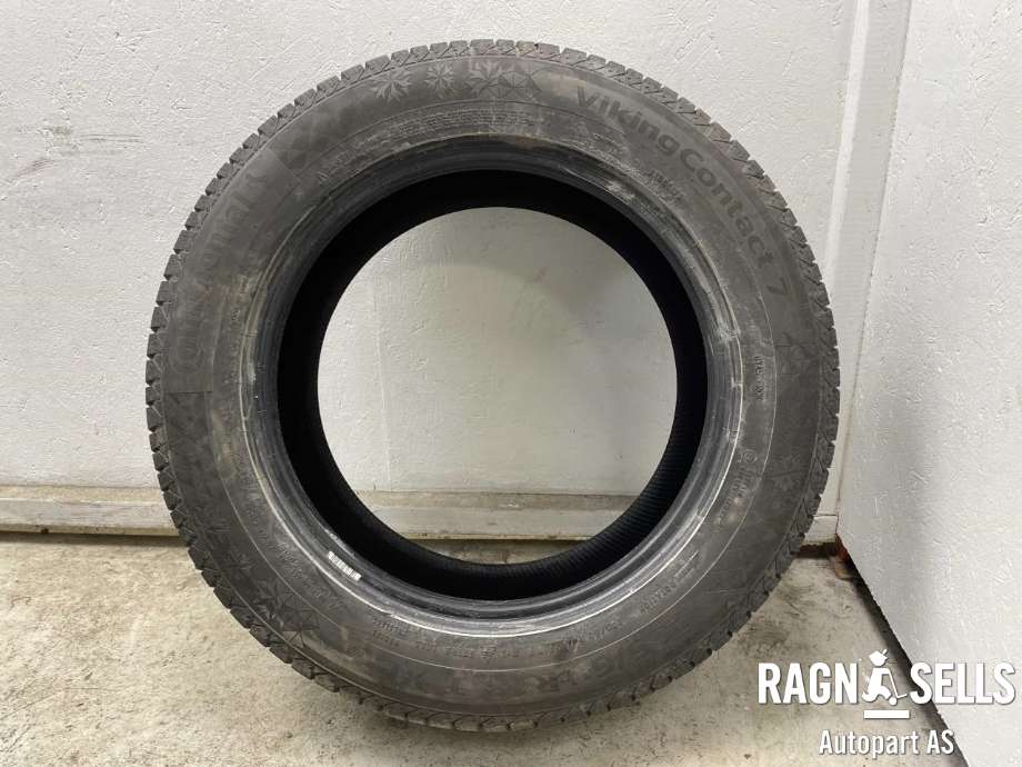 Dekk vinter piggfri til Audi Q5, 2017-->> (Type II) (CONTINENTAL|235/60R18)