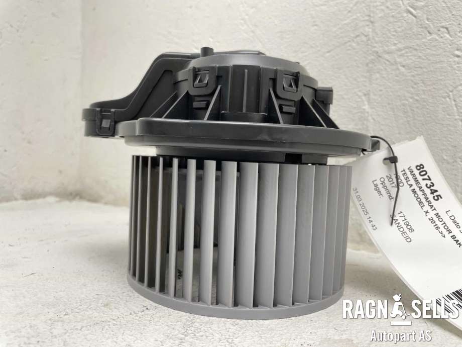 Varmeapparat motor bak til Tesla Model X, 2016-->>  (BOSCH|1051864-00-A)