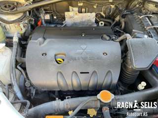 Motor bensin til Mitsubishi Outlander,   (|1000C836)