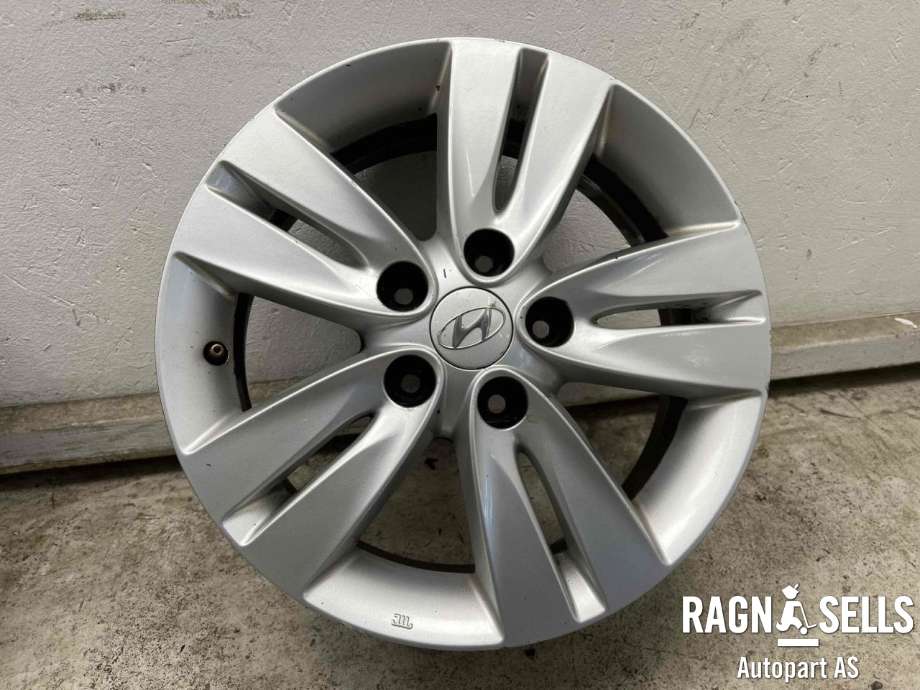 Felgsett aluminium til Hyundai Ix20 2010-2017 (POINT|5X114.3/ET48/67.1|16TOMS KUN FELGER|)