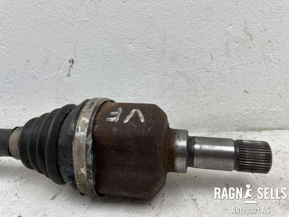 Drivaksel venstre foran, diesel/manuell til Peugeot Expert 2016-->> (Type III)  (98 061 530 80|)