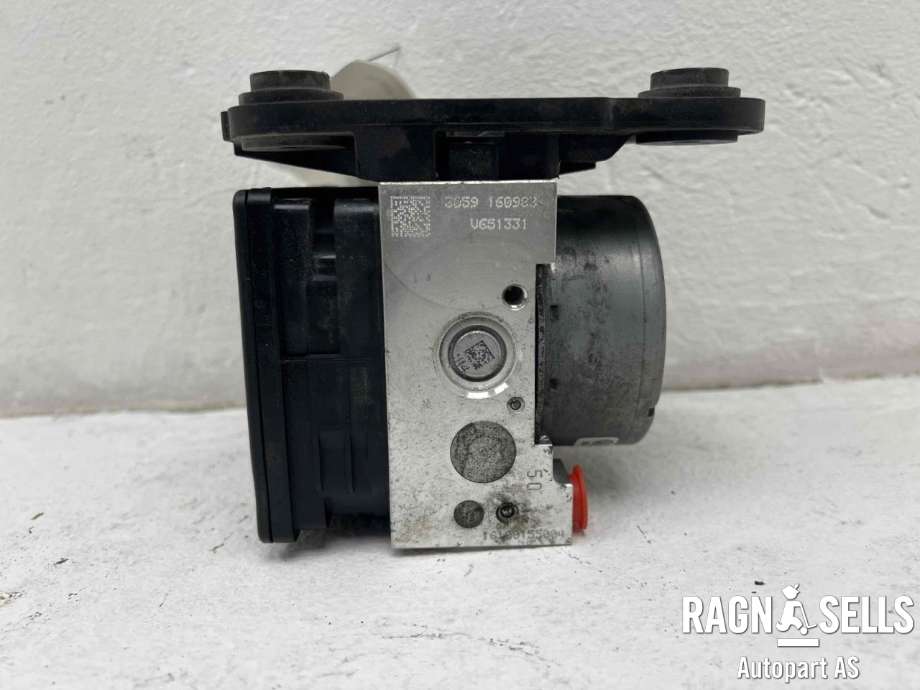 ABS sentral til VW Golf VII 2012-2017 (Fase 1)  (10022006214|5Q0907379AK|5Q0614517AL)