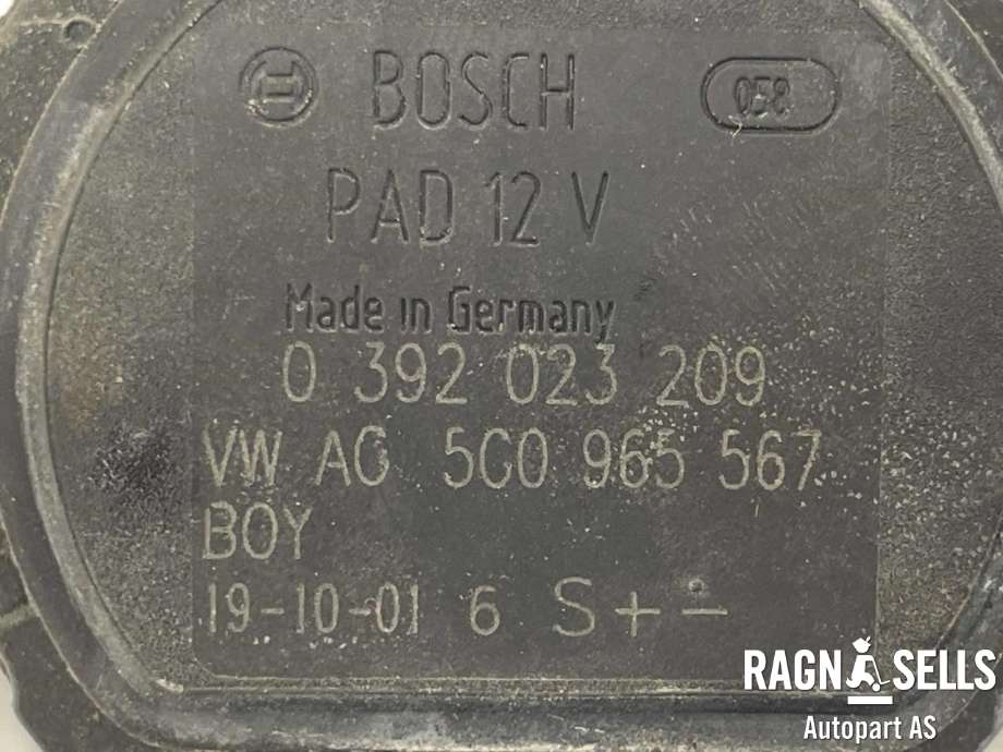 Vannpumpe elektrisk til VW e-Golf 2017-2020 (Fase 2)  (BOSCH|0392023209|5G0 965 567 A|5G0 965 567)