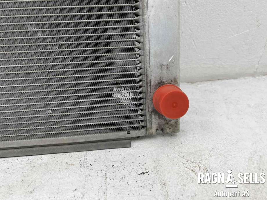 Radiator (manuell gir) til Mini Countryman 2010-2016 (R60) (R60) (17 11 2 751 275|)