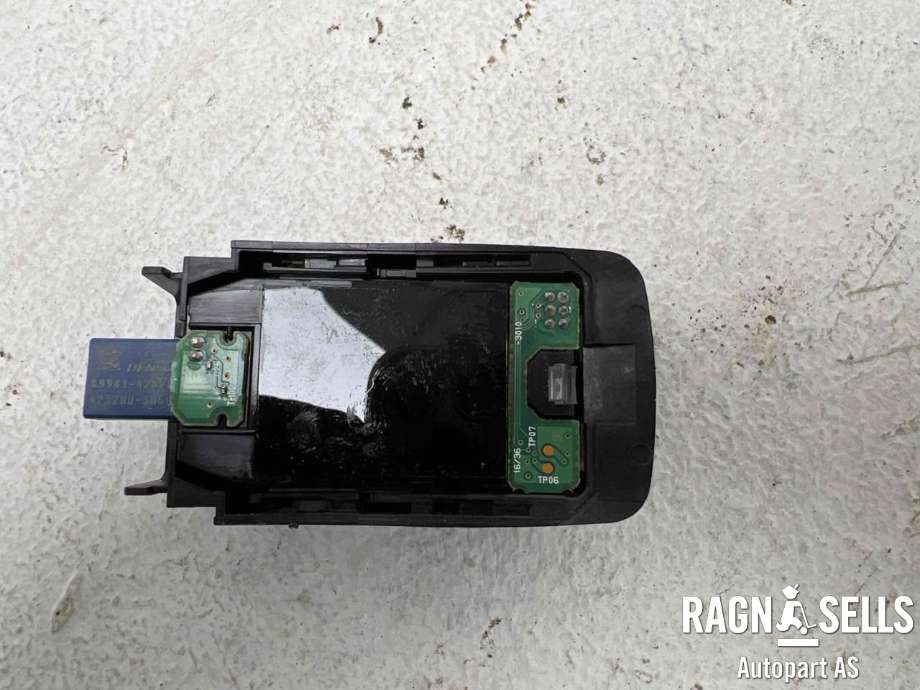 Sensor regnsensor til Toyota RAV4 2019-->> (Type V)  (86140-42M90|)