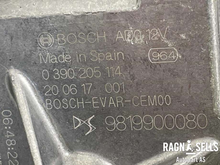 Viskermotor bakrute til Peugeot e-208 2019-->>  (9819900080|)