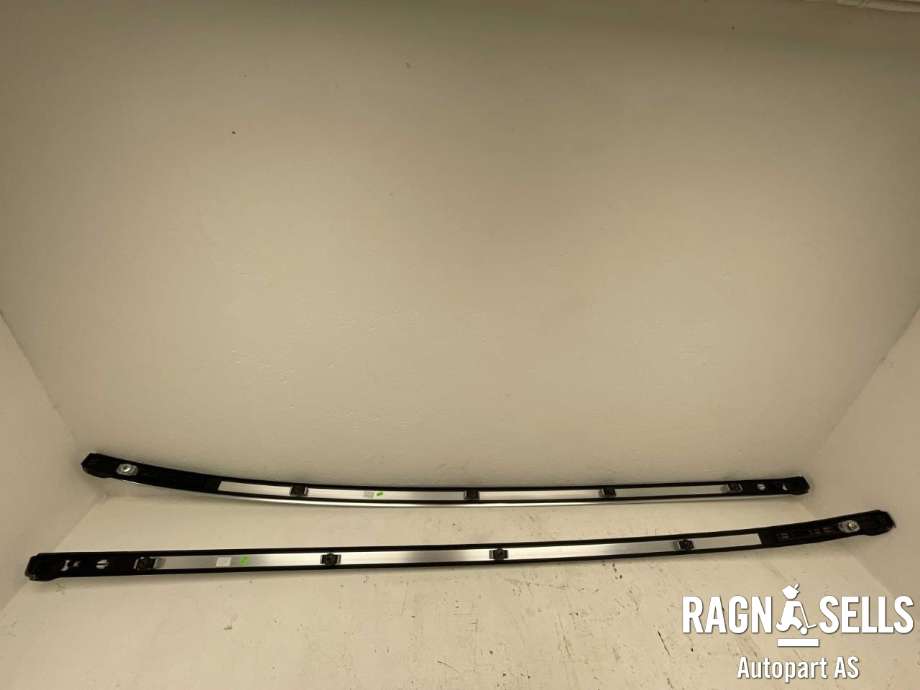 Takrails til Suzuki SX4 S-CROSS 2013-->> (Type II) (78130-61M00|78140-61M00|)