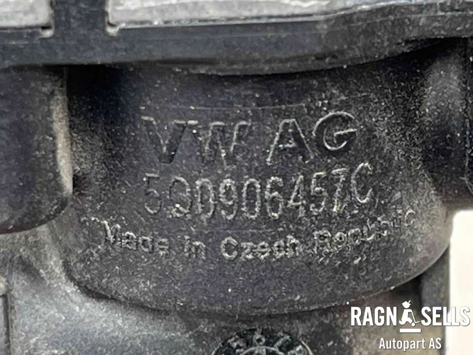 Ventil vann til VW ID.4 2020-->>  (5Q0 906 457 C|)