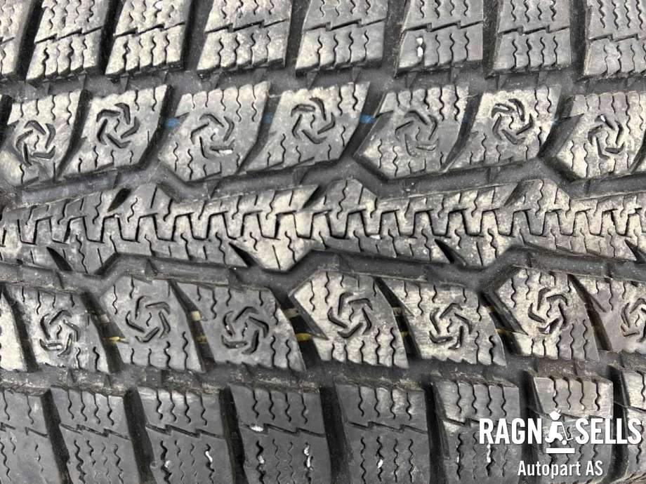 Dekk vinter piggfri til Subaru Forester 2002-2005 (Type II, Fase 1) (205/70R15|)