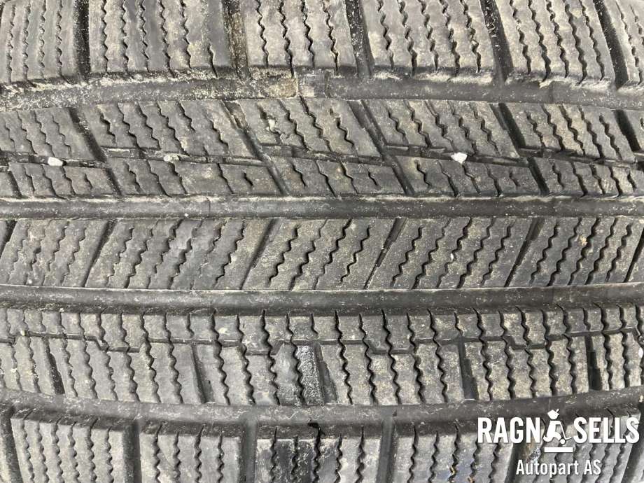 Dekk vinter piggfri til Peugeot Partner 2019-->> (Type III)  (FRIGUS|205/60R16|)