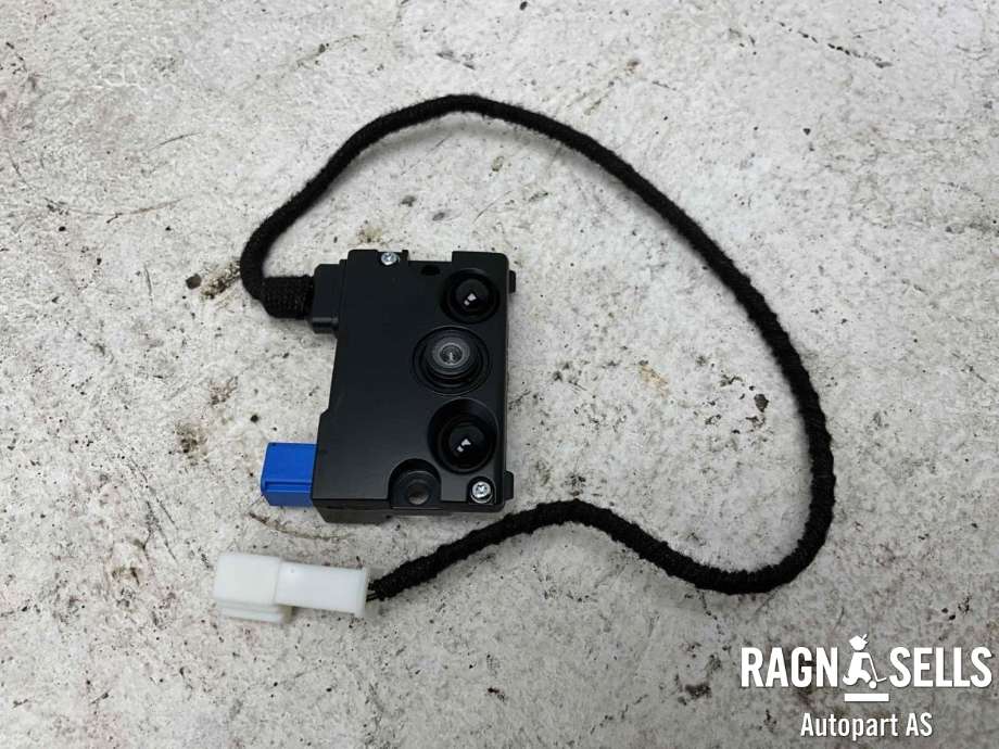 Kamera til Tesla Model Y 2021-2024 (Type I) (1588124-90-I|)