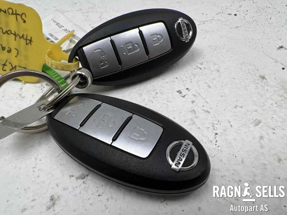 Nøkkel til Nissan Leaf 2018-->> (Type II)  (285E35SA0A|)
