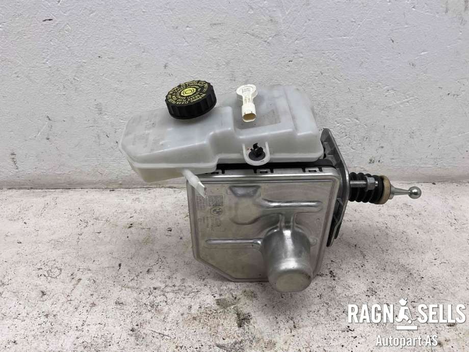 Bremsekraft-forsterker til BMW i4 2021-->> (G26) (G26) (34 51 5 A96 FD9|34 51 5 B3E D78|34 51 5 B33 D69|34 51 9 504 021|34 51 5 A7C 671)