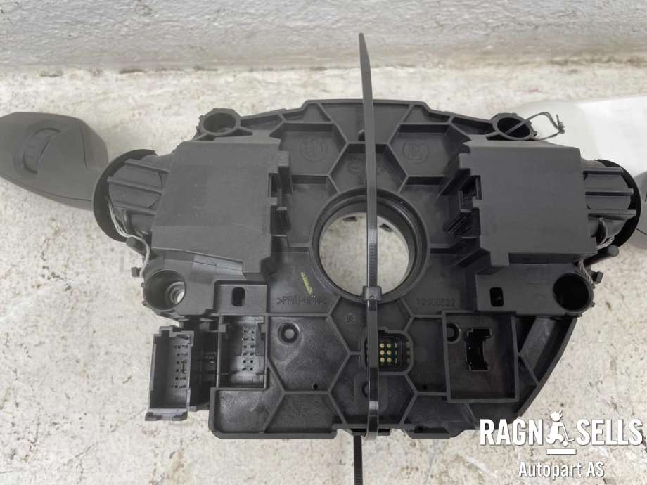 Bryter combi til BMW i4 2021-->> (G26) (G26) (61 31 5 A32 034|)