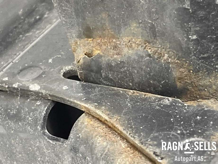 Støtfangerforsterkning foran til VW Caddy 2020-->> (Type IV) (2K7 807 109 B|2K7 807 651|)