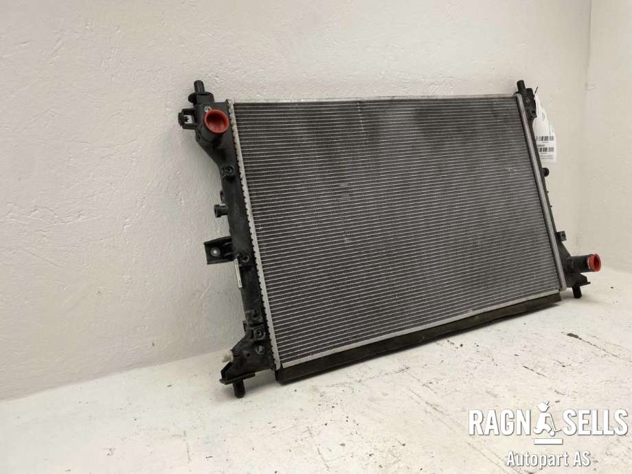 Radiator (automat gir) til Suzuki SX4 S-CROSS 2013-->> (Type II) (17700-60R00-000|)