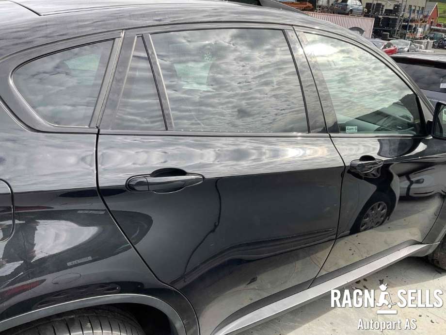 Dør høyre bak til BMW X6, 2008-2014 (E71/E72) (E71/E72) (41 52 7 198 162)