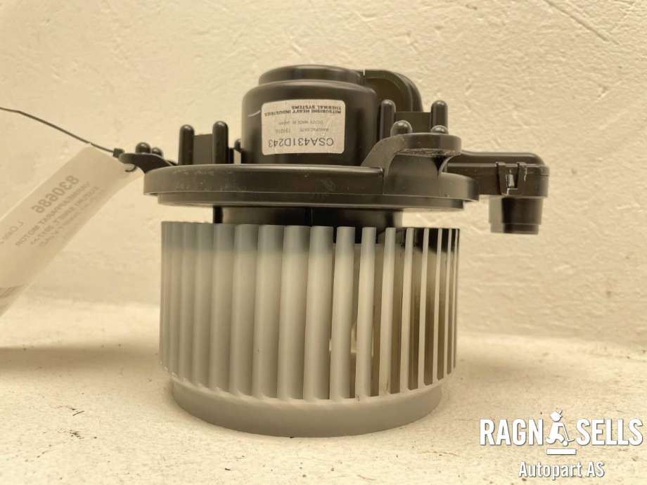 Varmeapparat motor til Suzuki Swift 2017-->> (74150-52RA0-000|)