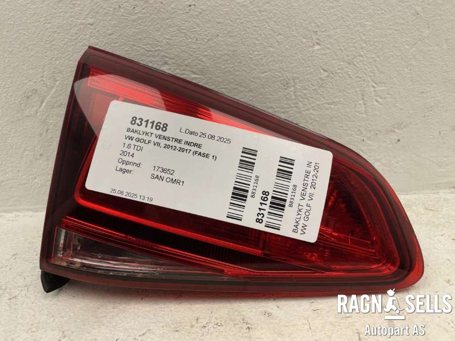 Baklykt venstre indre til VW Golf VII 2012-2017 (Fase 1)  (5G0 945 093 AE|)