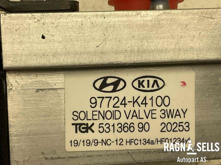 Aircondition diverse til Hyundai Kona 2017-2021 (Type I, Fase 1)  (97724-K4100|)