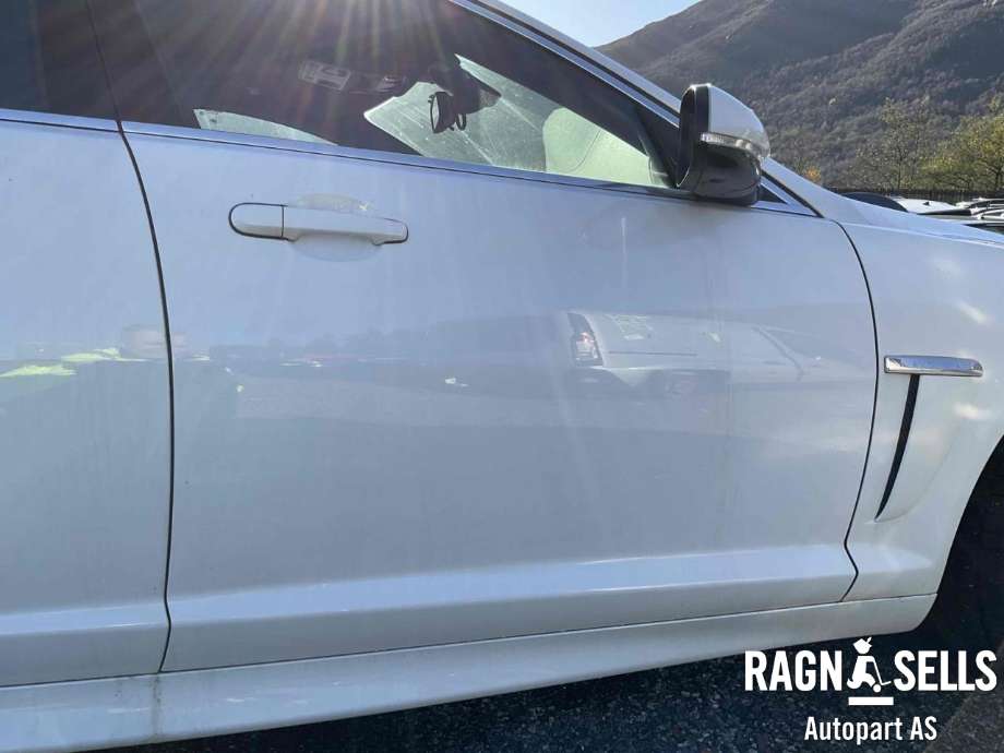 Dør høyre foran til Jaguar XF 2008-2015 (X250) (X250) (C2Z2060|C2Z2062|)