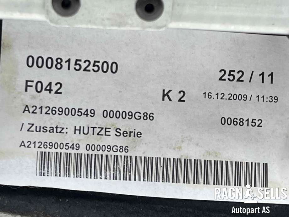 Hattehylle til Mercedes E-Klasse 2009-2013 (Fase 1) (W212) (W212) (A 212 690 05 49|A 212 810 11 20|)