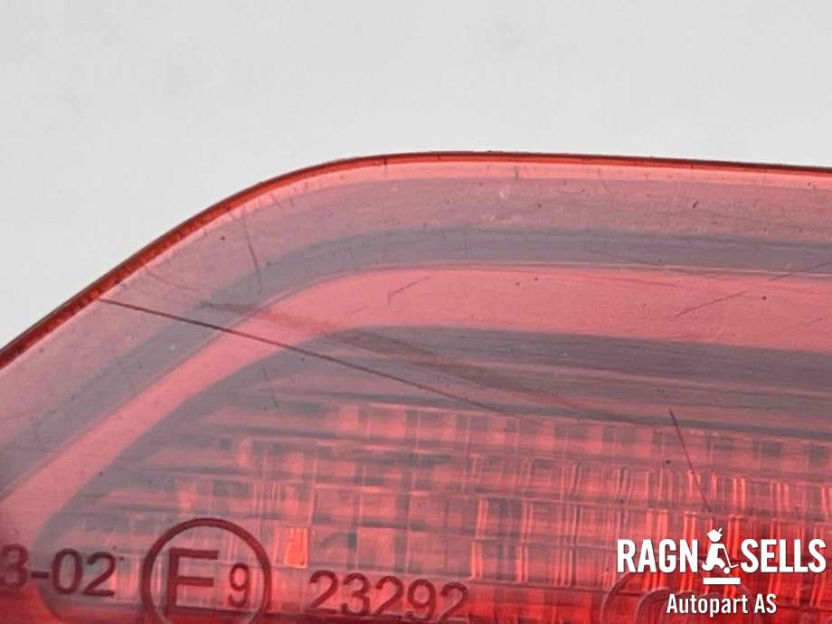 Baklykt bremselys bakrute til VW Caddy 2020-->> (Type IV) (2K7 945 087|)