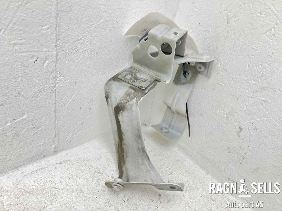 Diverse deler til VW Caddy 2020-->> (Type IV) (2K7 821 135|2K7 809 471|)