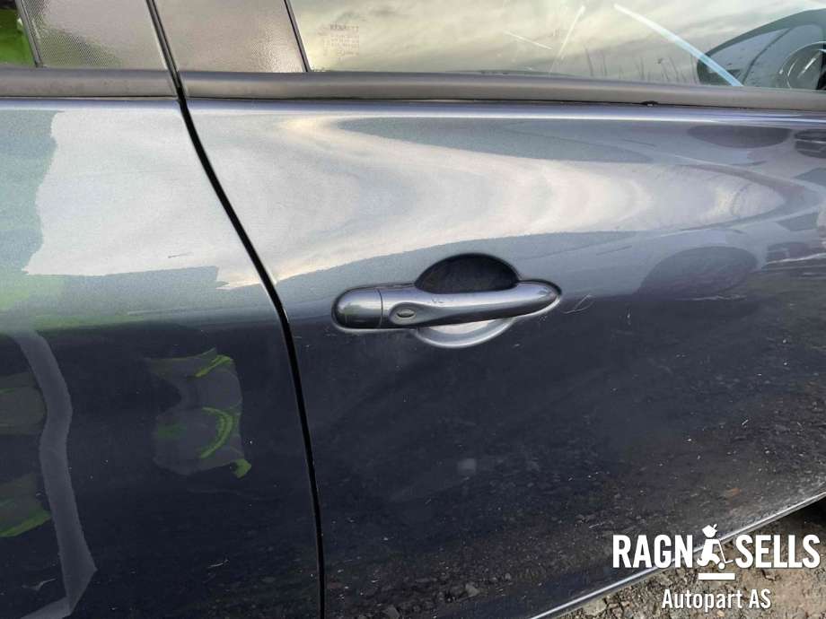 Dør høyre foran til Renault Zoe 2013-2019 (Fase 1) (801004005R|)