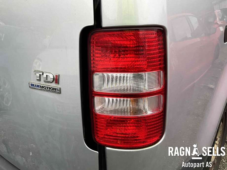 Baklykt venstre til VW Caddy, 2015-2020 (Type III, Fase 3) (2K5 945 095 P)