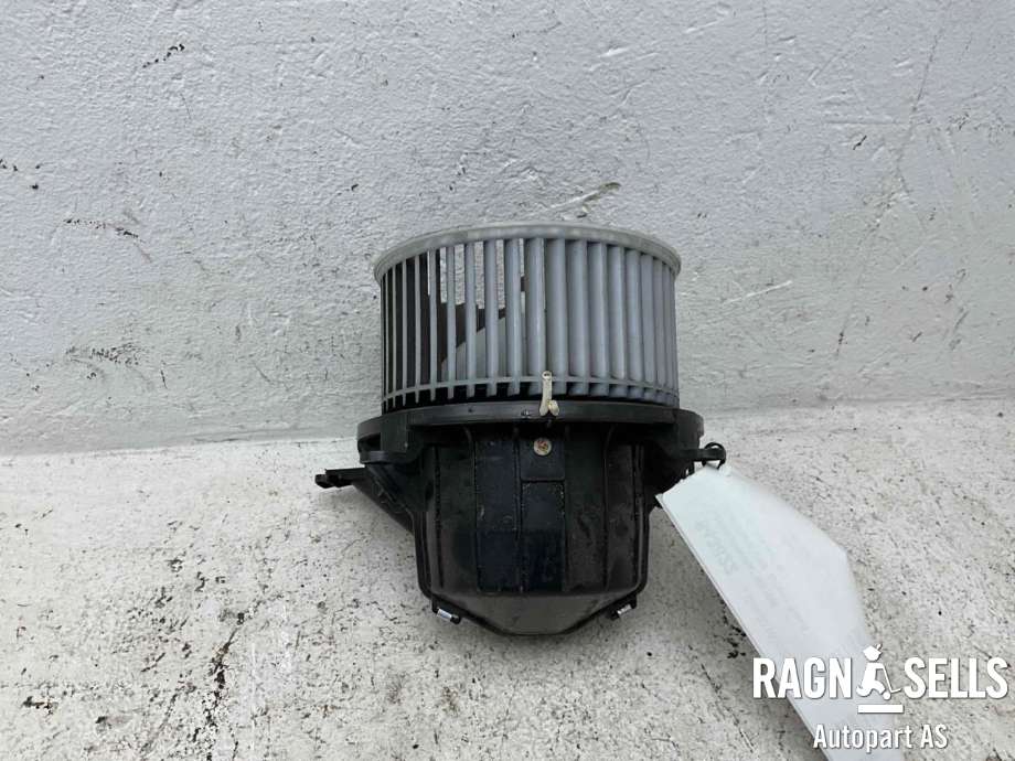 Varmeapparat motor til Mercedes Vito 2014-->> (W447) (W447) (A 000 830 47 01|)